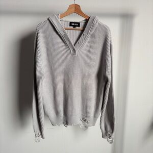 NWOT Light Gray SER.O.YA Distressed V-Neck Sweater with Hood Sz Small